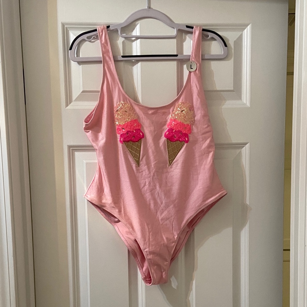 🧡 Women’s FOREVER21 ice cream one piece swimsuit